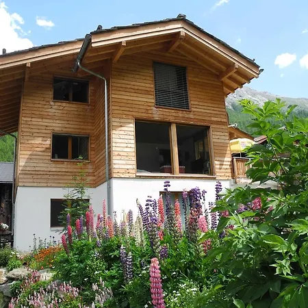 Feriehus Adlerhorst Saas-Almagell